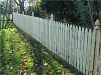 <b>Gothic Spaced Picket Fence with French Gothic Posts</b>